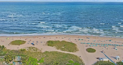 Modern Beach Getaway w/ Heated Pool & Parking