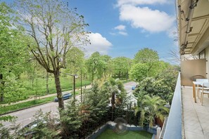 Property grounds - Superb 2 bdr apartment Terrace Neuilly-sur-Seine (Neuilly-sur-Seine)