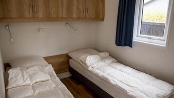 Hytte – standard, 2 soverom | Strykejern/-brett, wi-fi (inkludert) og sengetøy