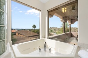 Interior - NEW | HTD Pool | Firepit | Biltmore | Piestewa (Phoenix)