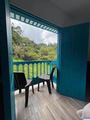 Double Room, Balcony, Mountain View | Kawasan hartanah