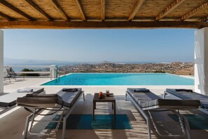 Pool - BLUE EYES VILLA Naxos Cyclades Greece (Naxos)