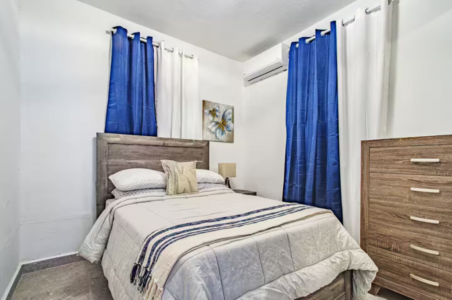 3 chambres, Wi-Fi gratuit, draps fournis