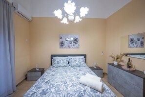 2 bedrooms, iron/ironing board, WiFi, bed sheets - La Casa Di Agatha We are passionate about hospitality (Catania)