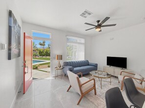 Smart TV -  Brand New Palm Springs Home - Pool, Spa & 3 Private Living Spaces (Palm Springs)