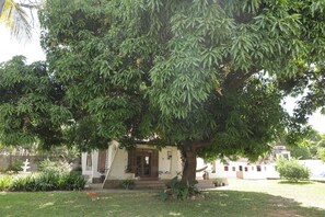 Exterior - Colonial style house. (Rio de Janeiro)