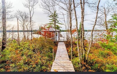 Lac a pic Lake retreat