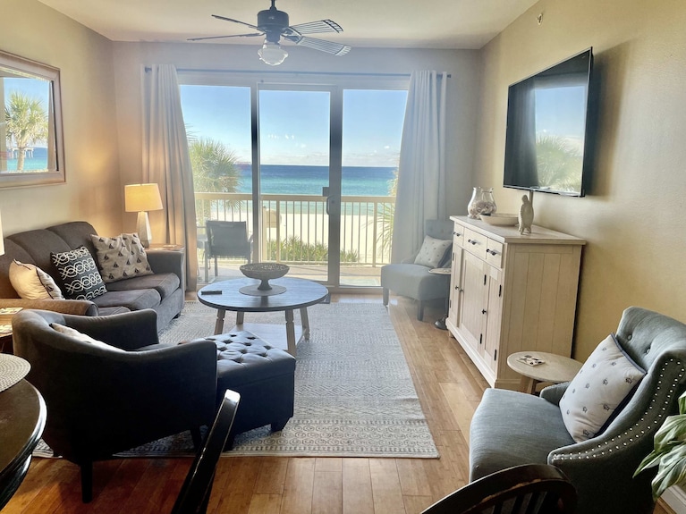Pcb Getaway Gulffront, 2nd Floor, 1 King, 3 Full, 1 Twin, Sofa Bed Free Beach Chairs And Umbrella - Laguna Beach