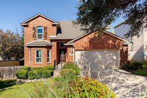 Exterior - Prospect Haus *Stone Oak* (San Antonio)