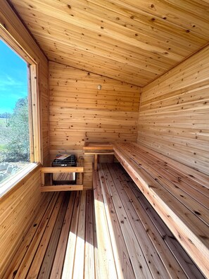 Sauna - Glamping in Stunning Woods w/Hot Tub and Sauna! - Green Tent (Smithville)