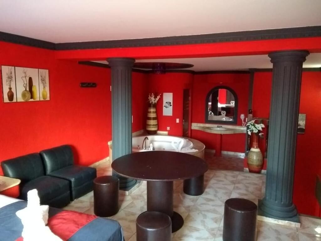 Suite, Blick auf den Innenhof | Innenbereich