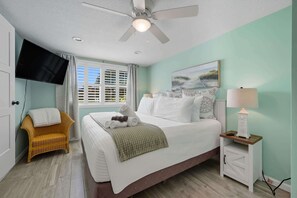 4 bedrooms, iron/ironing board, travel cot, WiFi - Sandy Toes Family Retreat (Jacksonville Beach)