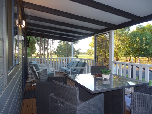 Whitewood Rural Retreat: 30 acre Luxury Farmstay