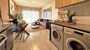 Interior - Charming 2-bed, 2-bath Indawo retreat in Waterfall (Midrand)