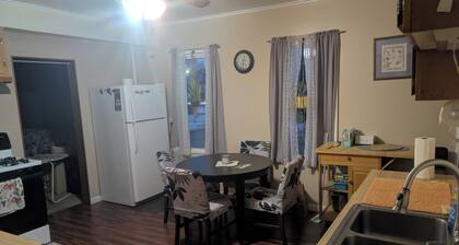 2-bedroom apartment in pleasant Blasdell with AC for relaxing stays.