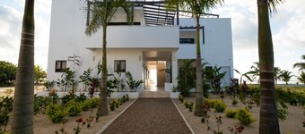 Casa Norte – Oceanfront Villa