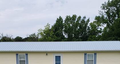 Cozy 2 bedroom home for hunting or fishing in Hyde County, North Carolina
