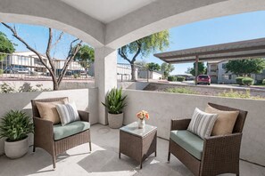 Terrace/patio - Kota by Stylish Stays (Scottsdale)
