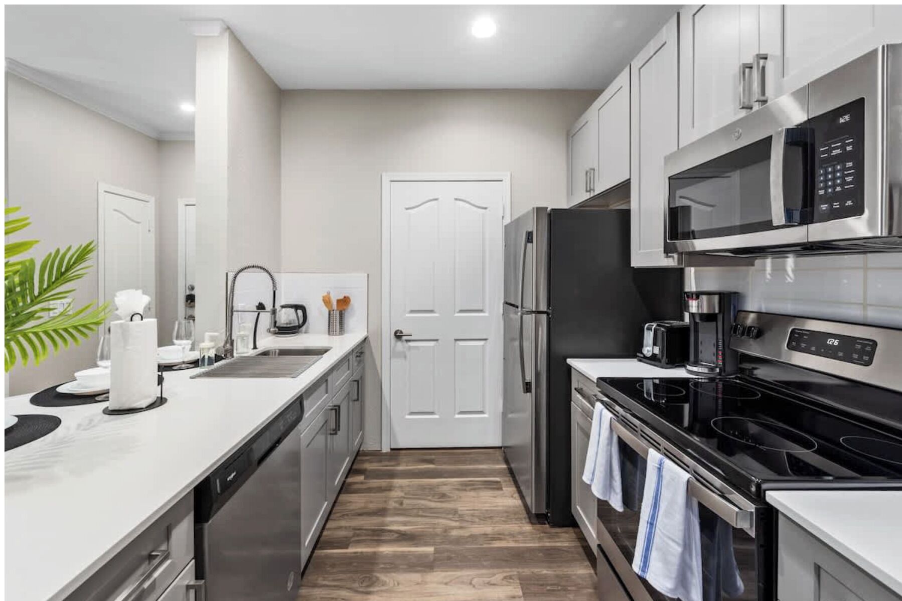 Apartment, 1 Bedroom, Non Smoking, Kitchen | Private kitchen