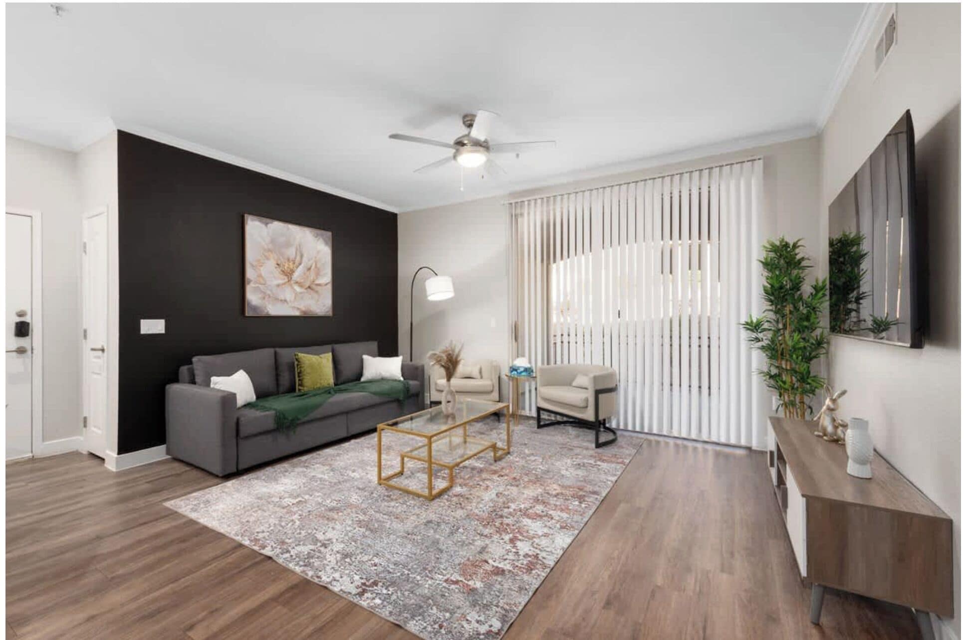 Apartment, 2 Bedrooms, Non Smoking, Kitchen | Living area