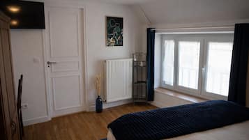 Tweepersoonskamer, uitzicht op de stad