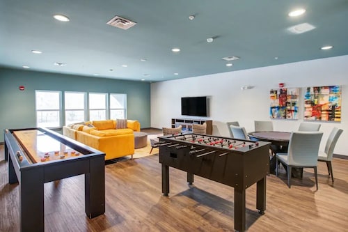 Vue by Stylish Stays