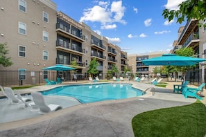 Outdoor pool - Vue by Stylish Stays (Indianapolis)