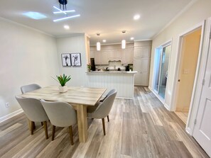 Dining - Modern & Chic 2 Bdrm Downtown Condo on Main Street (Greenville)