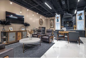 Lobby - Travis by Stylish Stays (San Antonio)