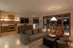 Living area - Luxury Haven: 3BDR Ocean View Villa In Nosara (Provincia de Guanacaste)