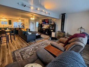 Living area - Lakeview Lakeside Retreat • 4BR • Huge Deck • Dog-Friendly • ADA Accessible (Lakeside)