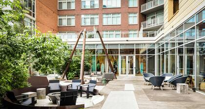 The Sur by Stylish Stays