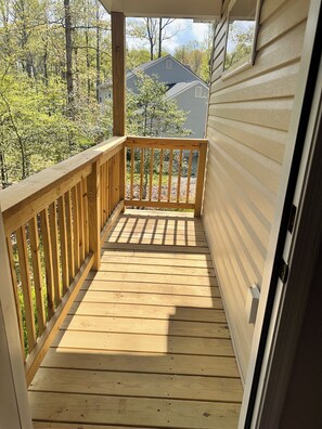 Property grounds - Spacious 4-bedroom house in peaceful Mineral near Lake Anna (Mineral)