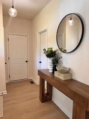 Interior - Spacious 4-bedroom house in peaceful Mineral near Lake Anna (Mineral)