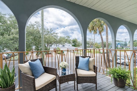 Apartment, 2 Bedrooms, Non Smoking, Kitchen | Terrace/patio. The Westshore by Stylish Stays