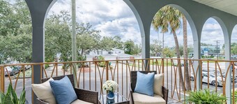 The Westshore by Stylish Stays