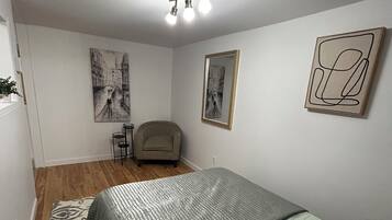 1 bedroom, iron/ironing board, WiFi, bed sheets