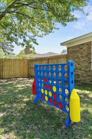 Children’s area - Charming home in Columbus. Great for Families! 15 Mins to Ft Moore/Historic Ctr. (Columbus)