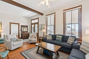 Smart TV, DVD player, books - Beachfront Historic Home | Ocean View | Huge Screen Porch | 13 Beds | Beach Gear | Covered Parking (St. Simons Island)