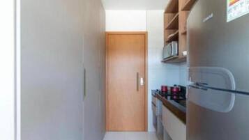 舒适公寓, 泳池景观 | 私人厨房