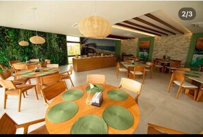 Comfort Apartment, Pool View | Dining - Suítes Muro Alto (Ipojuca)