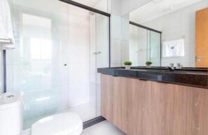 Comfort Apartment, Pool View | Bathroom - Suítes Muro Alto (Ipojuca)