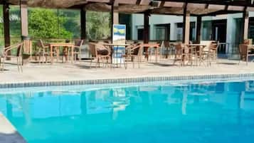 Apartamento, 1 quarto, acessível, sacada | Piscina