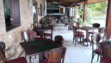 Căn hộ, 1 phòng ngủ, phù hợp cho người khuyết tật, ban công | Khu ăn uống