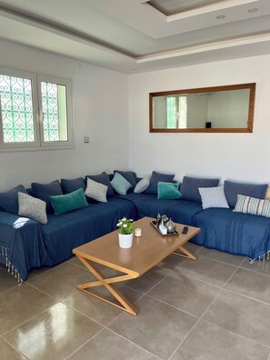 Living area - Villa with private swimming pool in Djerba with quiet garden (Djerba Midun)