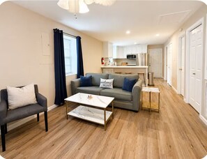 Smart TV - The Liberty Nook - Close to Fort Benning / Graduation Ready / Pet Friendly (Columbus)