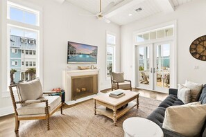 House (4 Bedrooms) | Interior - Tortuga House 105 SOU (Port Aransas)