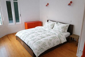 3 chambres, fer et planche Ă repasser, accĂšs au Wi-Fi (inclus)