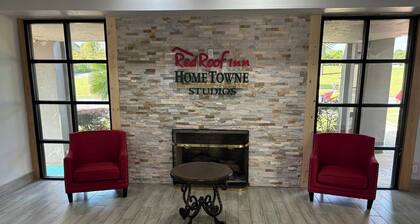 HomeTowne Studios By Red Roof Birmingham
