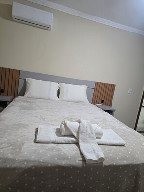 Room - Luxury apartment 200 meters from the beach. (Porto Seguro)